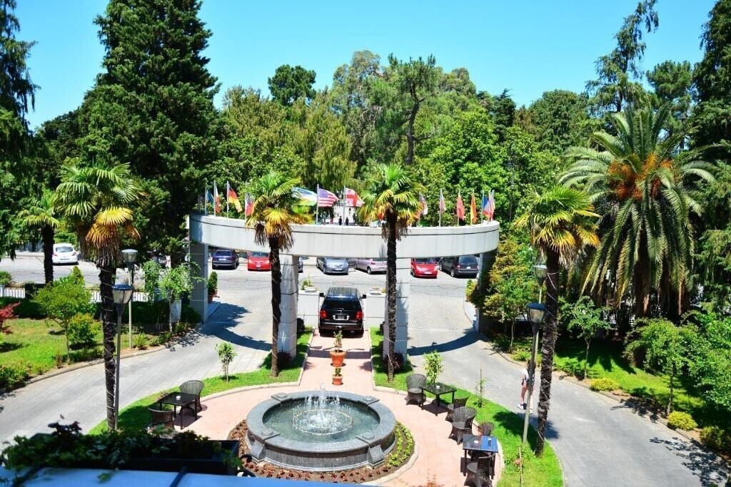 Картинка Intourist Palace 5*