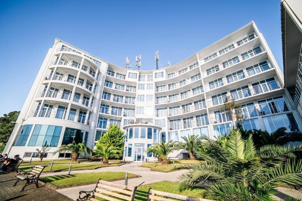 Отель Sanapiro 3*