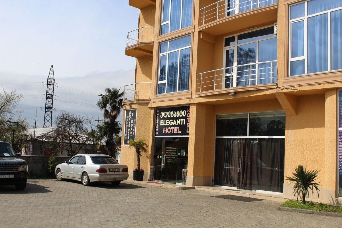 Hotel Eleganti 3*