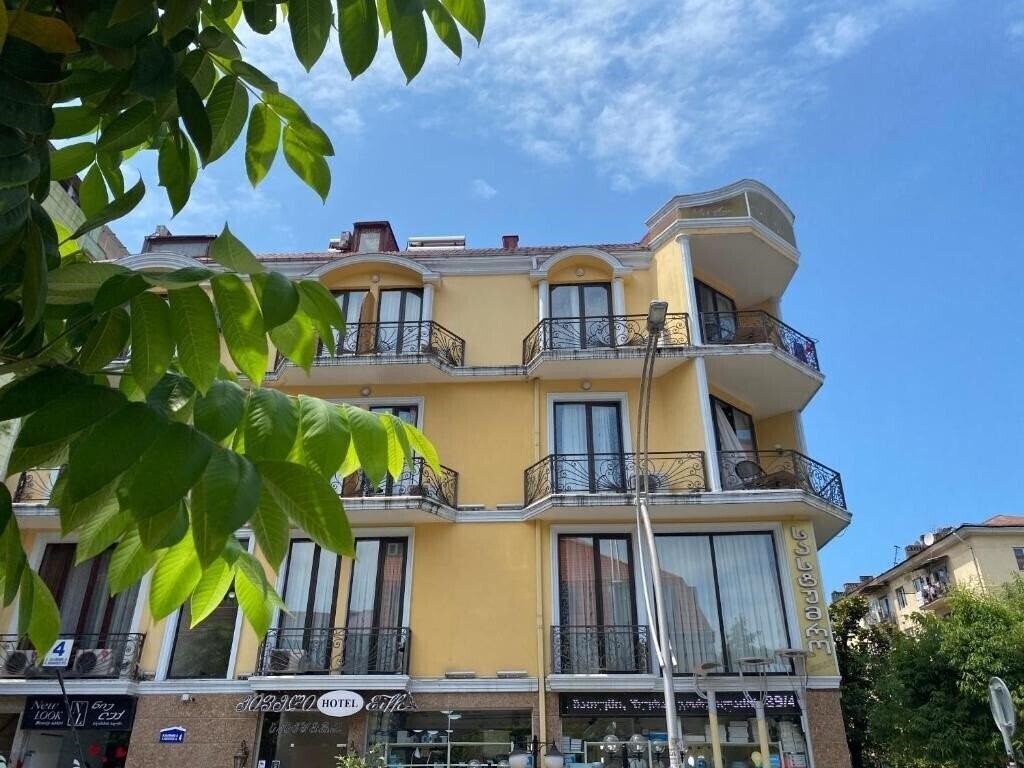 Zdjęcie Hotel Eiffel 3*