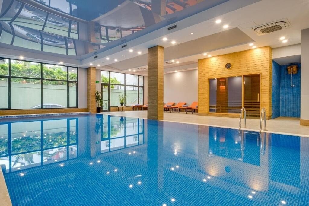 Отель Hotel Salvador 4*