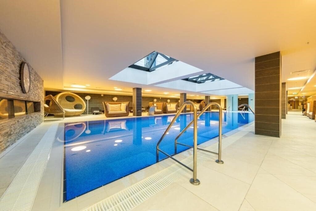 Зображення Crowne Plaza Borjomi 5*