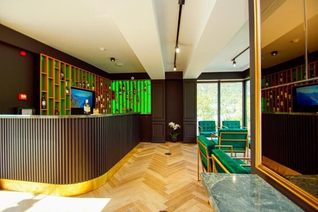 Картинка Borjomi Bridge 4*