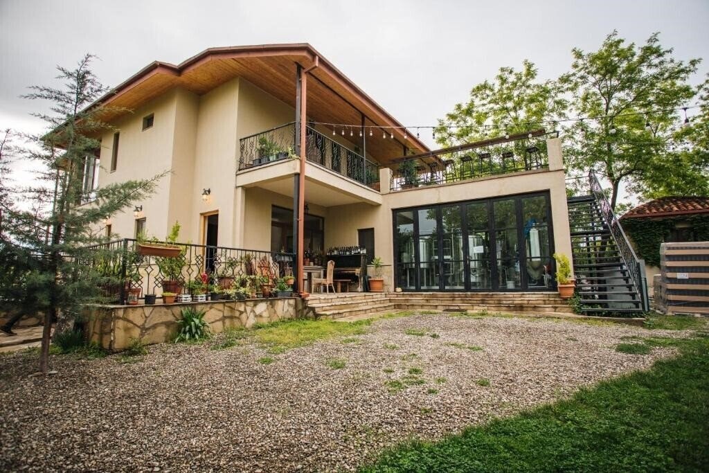 Zdjęcie Lost Ridge Inn, Brewery & Ranch. 4*