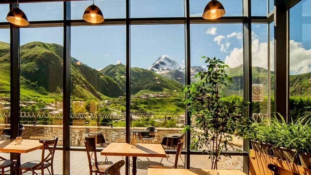 Фотографія Porta Caucasia Kazbegi 4*