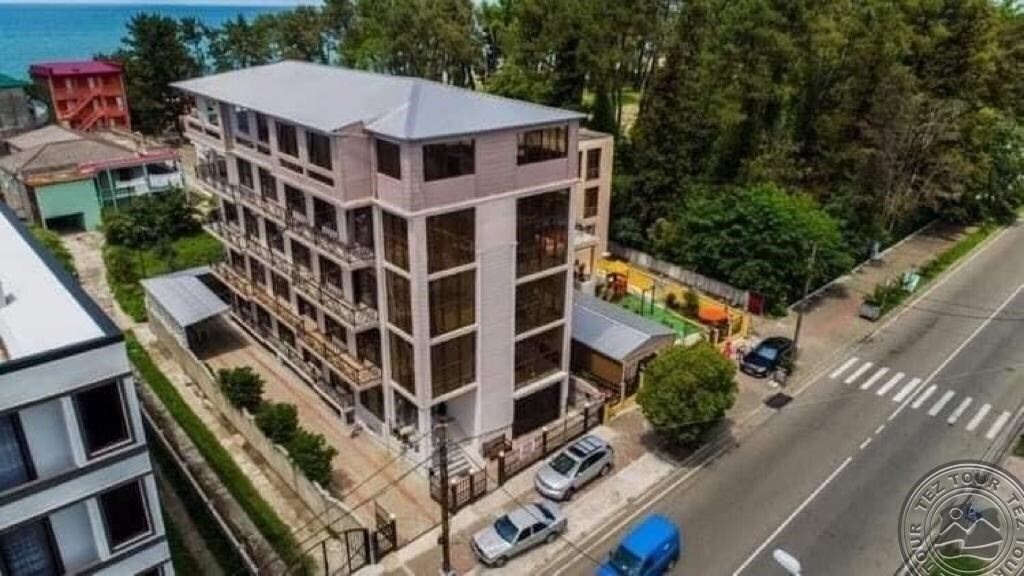 Hotel Crystal Kobuleti 3*