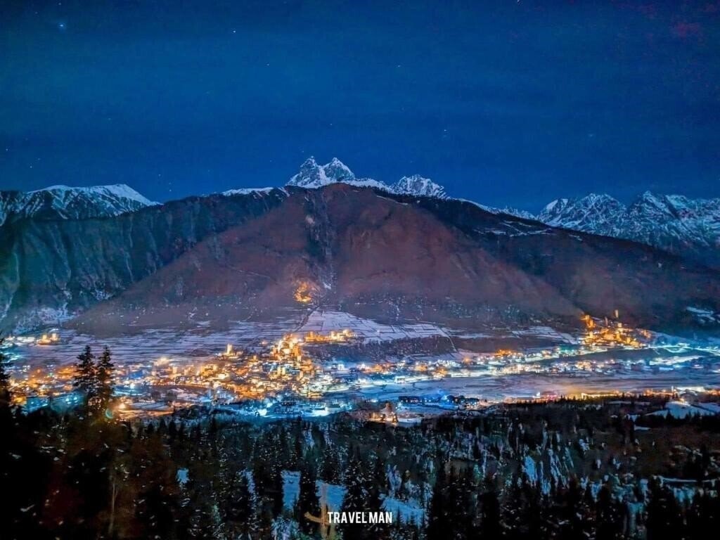 Zdjęcia Hotel Shgedi Mestia 4*