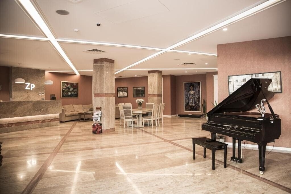Hotel Zp Palace 4*