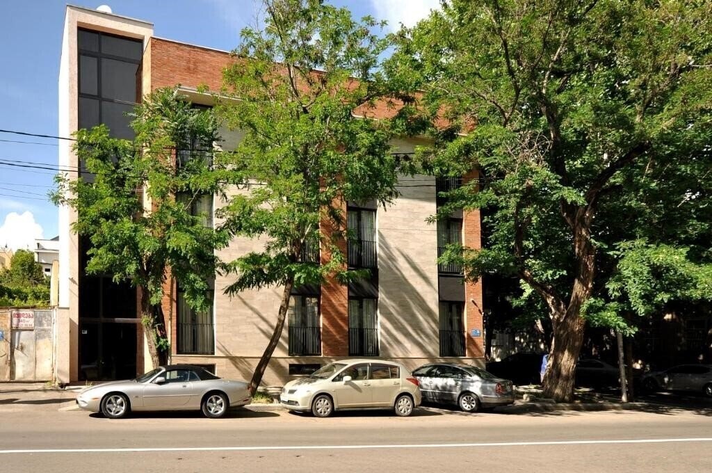 Готель Boutique Hotel Garden View 3*