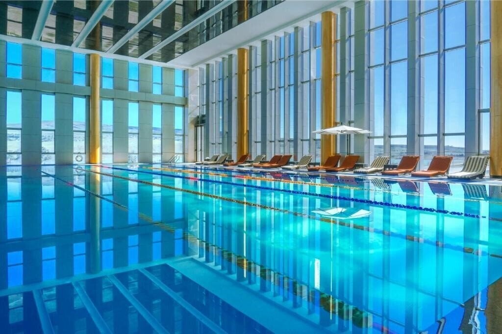 Obraz Hotels & Preference Hualing Tbilisi 5*