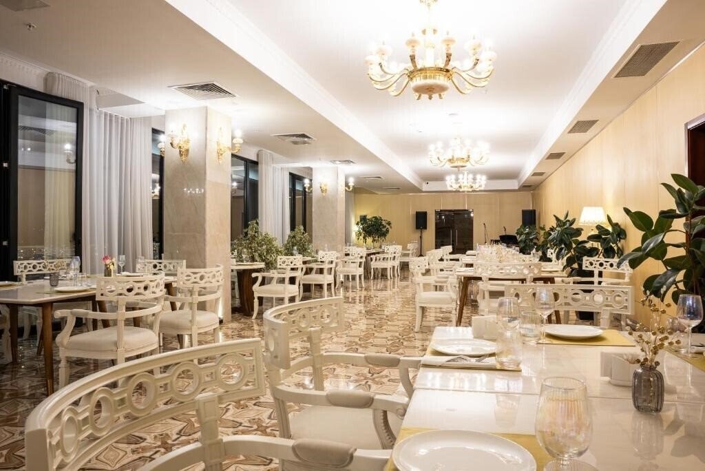 Зображення Grand Panorama Hotel Tbilisi 3*