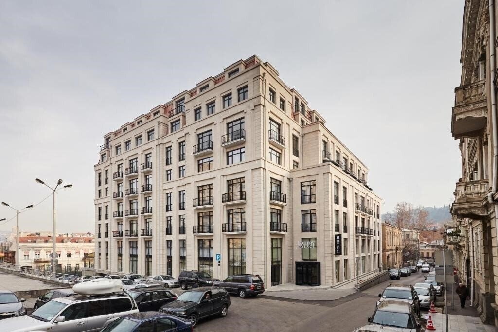 Hotel Gallery Palace 4*