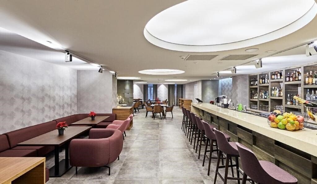 Obraz Gallery Palace 4*