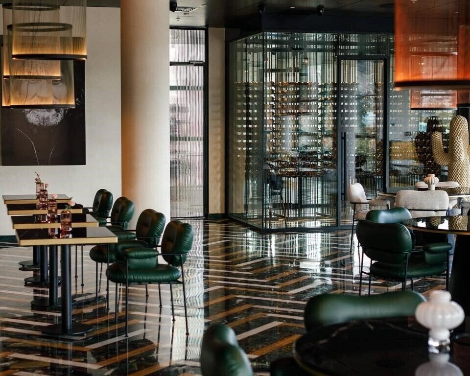 Obraz Ambasadori Tbilisi 5*