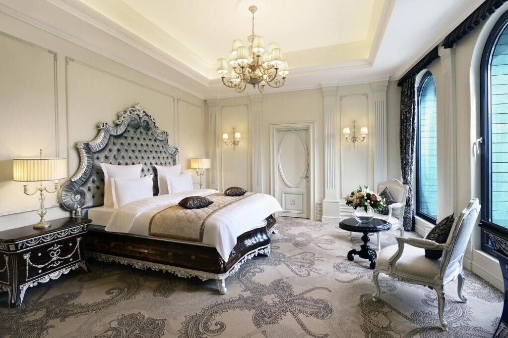 Фото Ambassadori Historical 4*