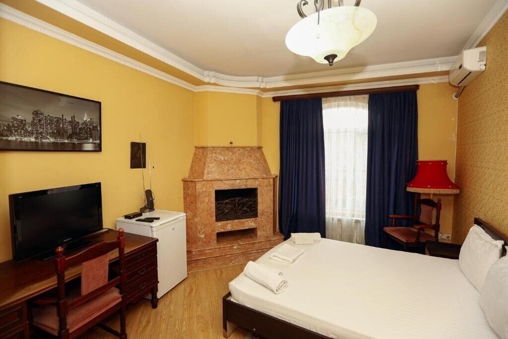 Zdjęcie Hotel Isaka 1*