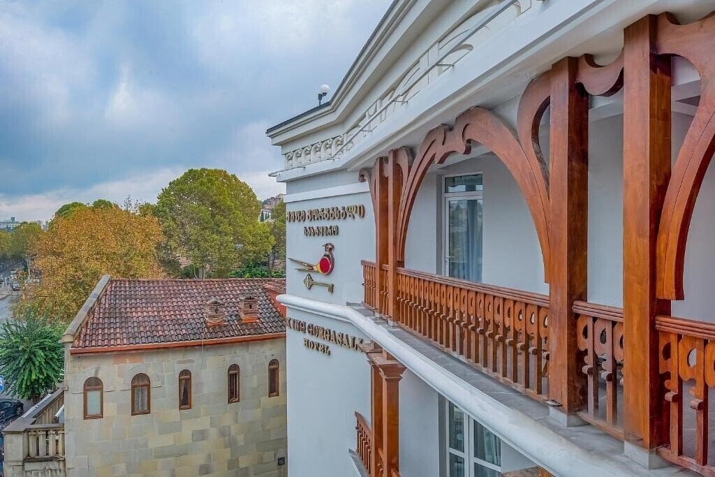 Zdjęcie King Gorgasali Hotel 4*