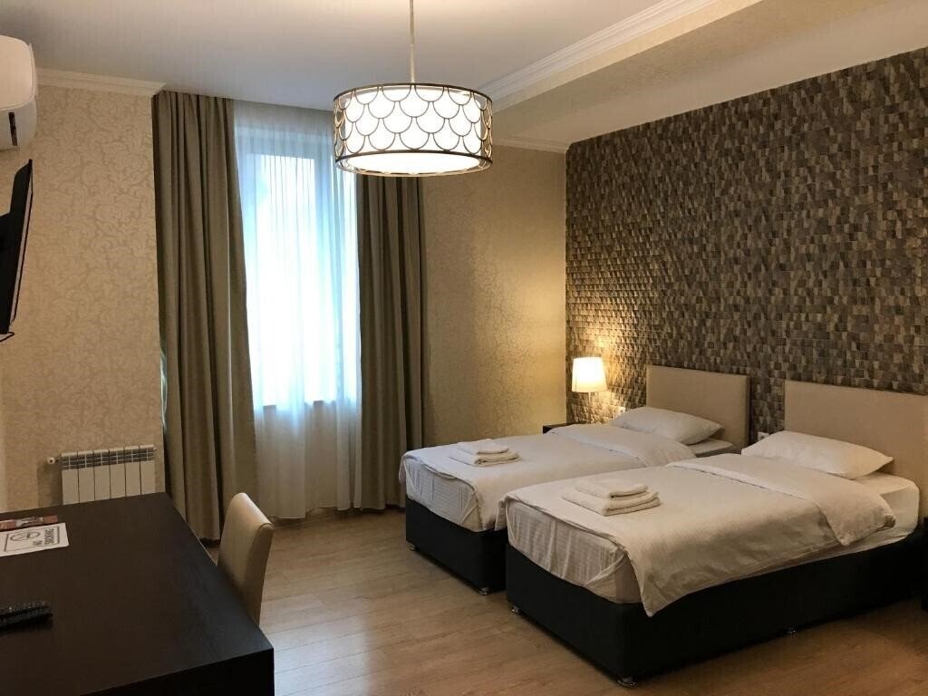 Готель Eleon Boutique 3*