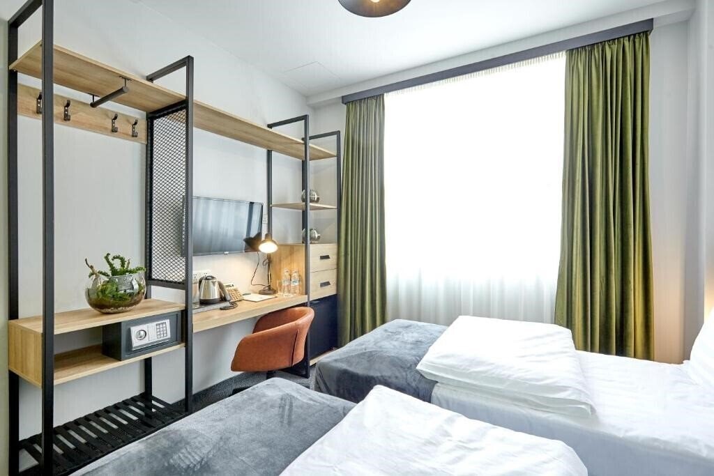 Zdjęcie Graphica Tbilisi Hotel 3*