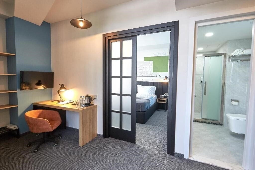 Obraz Graphica Tbilisi Hotel 3*