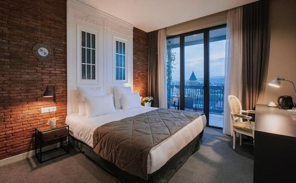 Zdjęcie Tbilisee Boutique Hotel. 4*