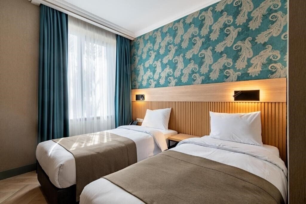 Фотография Old Wall Hotel 3*