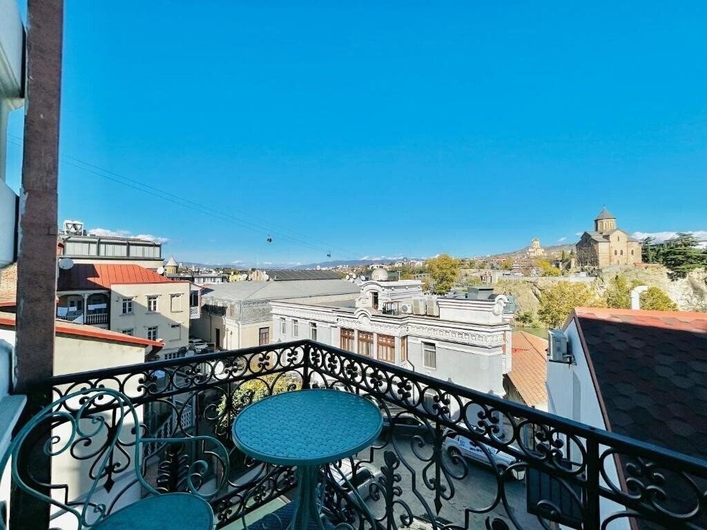 Zdjęcie Hotel Zerta Old Tbilisi 4*