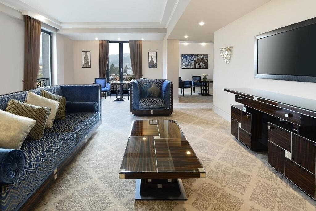 Obraz Ambassador Hotel 4*