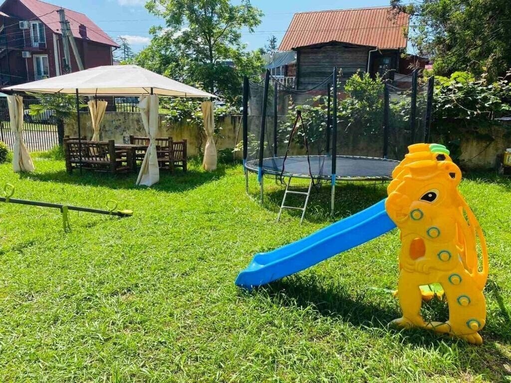 Изображение Crown Ureki 3*