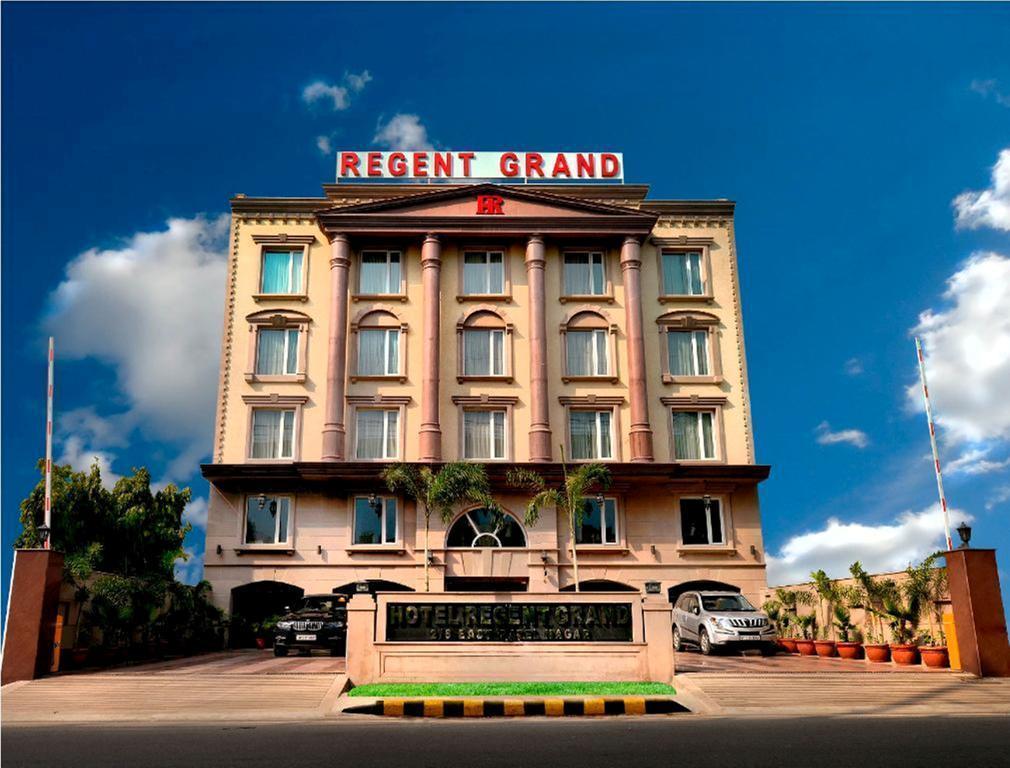 Hotel Hotel Regent Grand Patel Nagar 4*