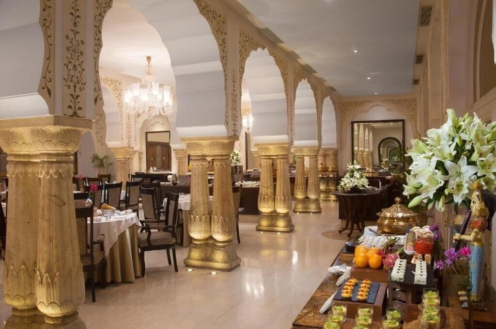 Zdjęcie Jai Mahal Palace 5*