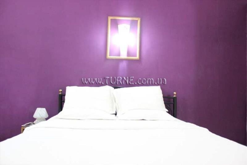 Готель Colliens Resort 2*