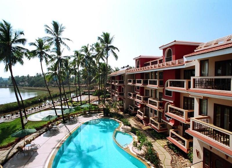 Hotel Lazy Lagoon Sarovar Portico Suites 4*