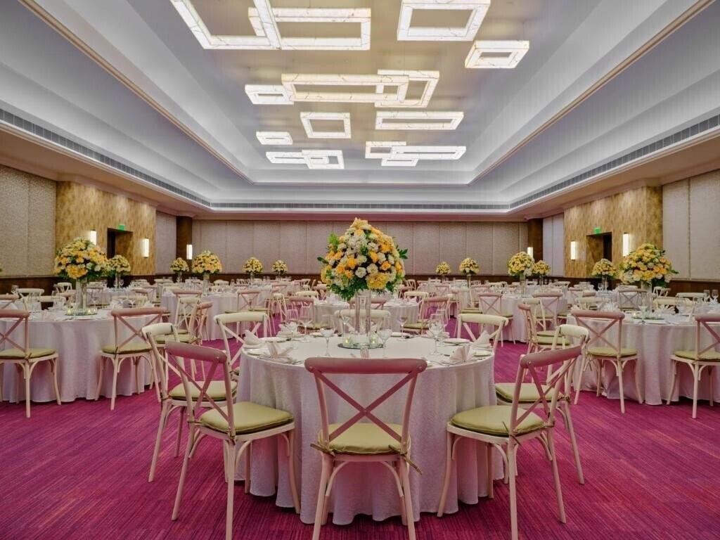 Zdjęcie Holiday Inn 5*