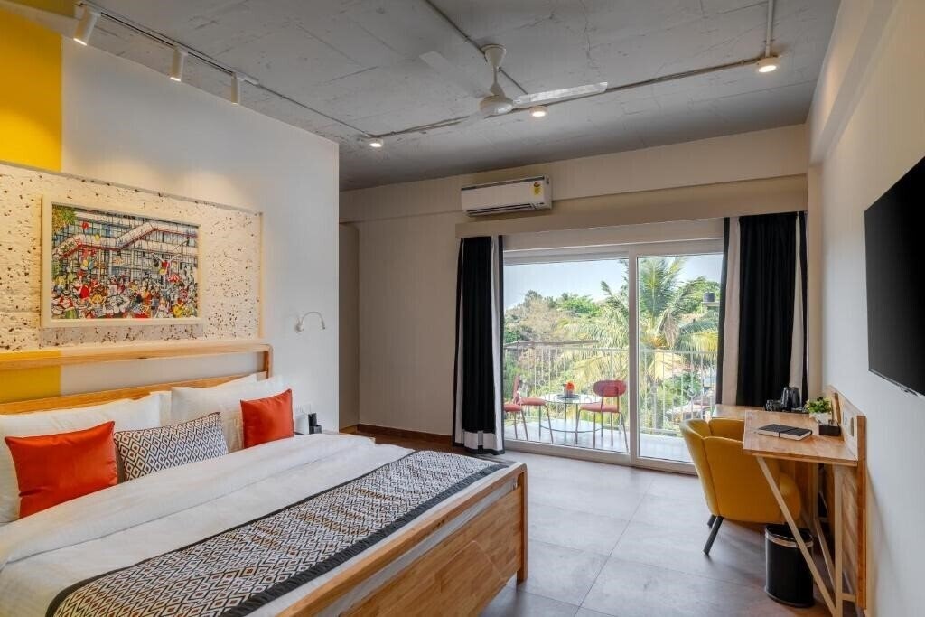 Hotel Bedzzz Xclusive Morjim Goa 3*