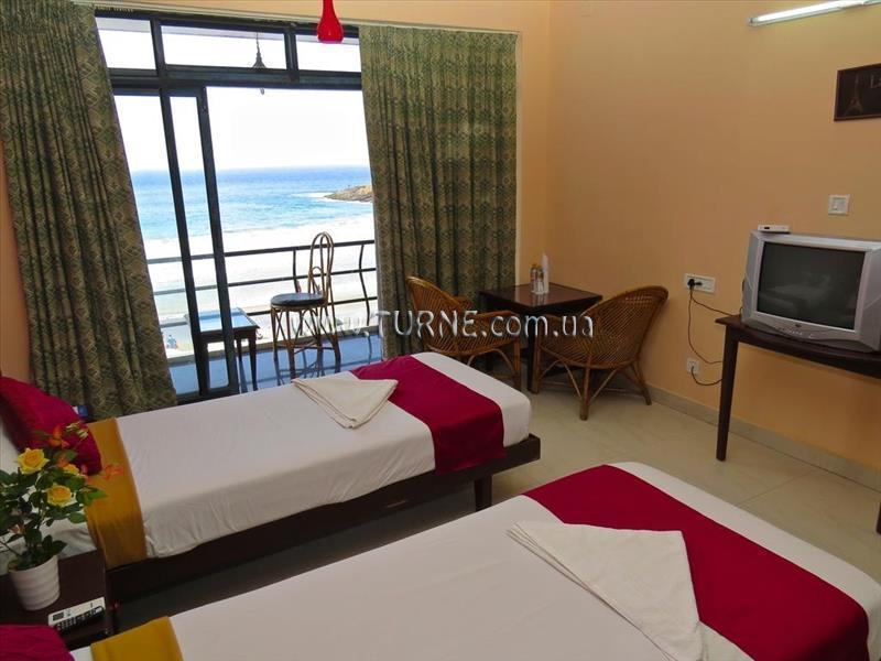 Zdjęcie Beach Hotel Neelakanta 3*