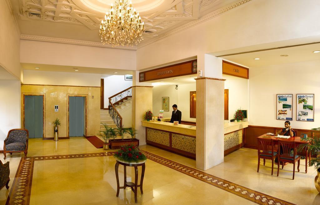 Готель Abad Plaza Cochin 3*