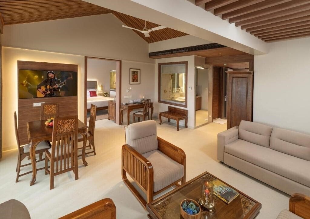 Zdjęcie Uday Suites 3*