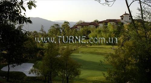 Готель Ananda In The Himalayas 5*