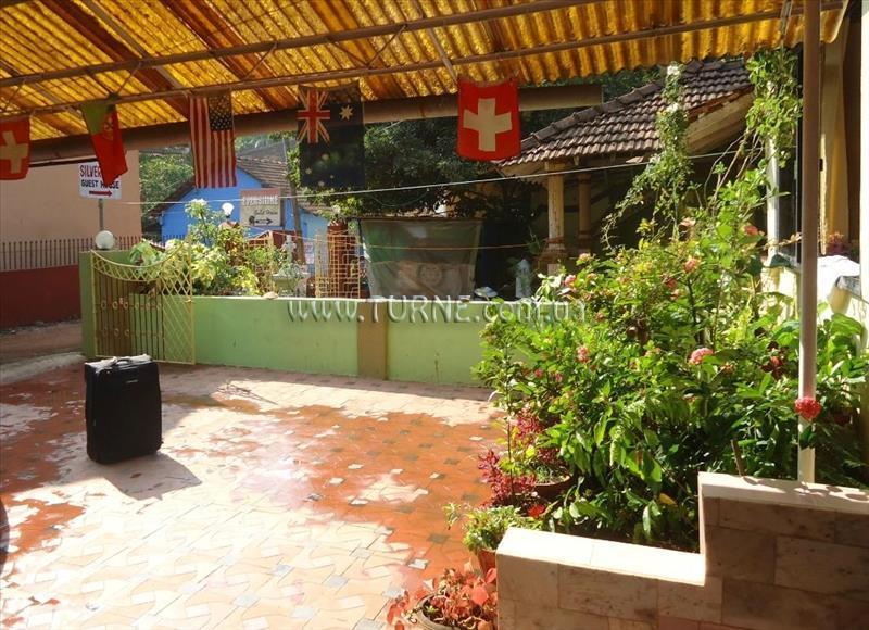 Готель Silver Lining Guest House 2*