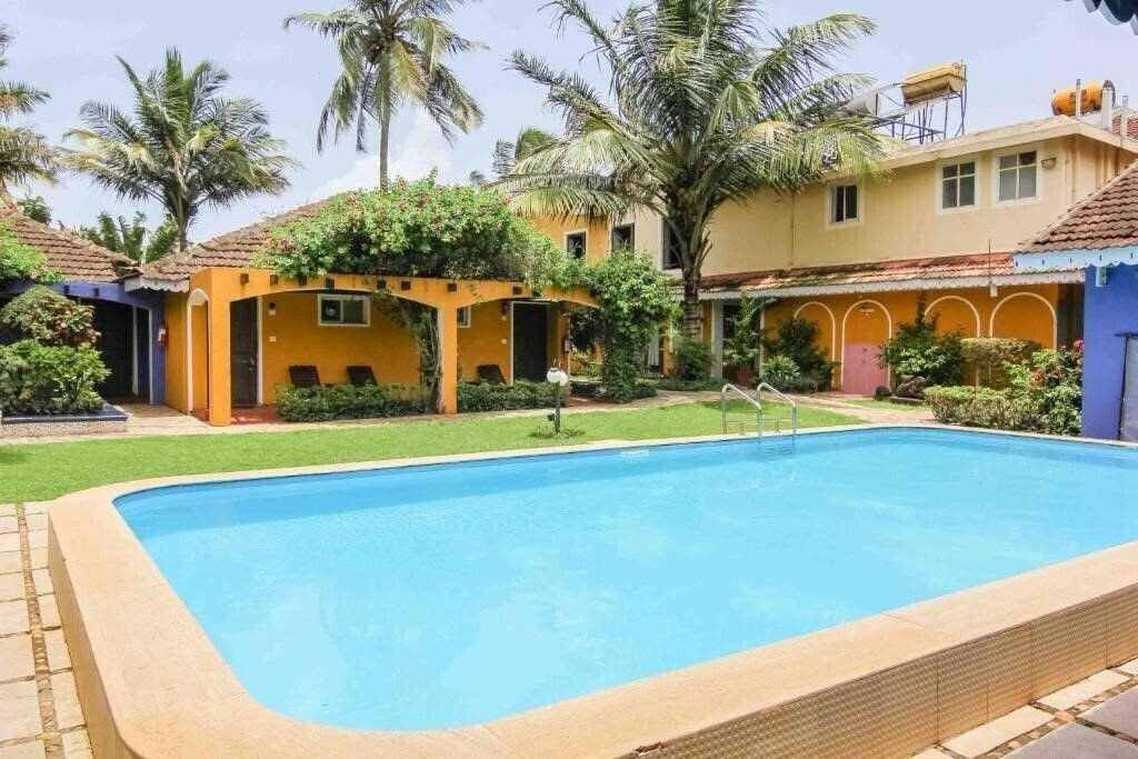 Отель Baia Do Sol 2*