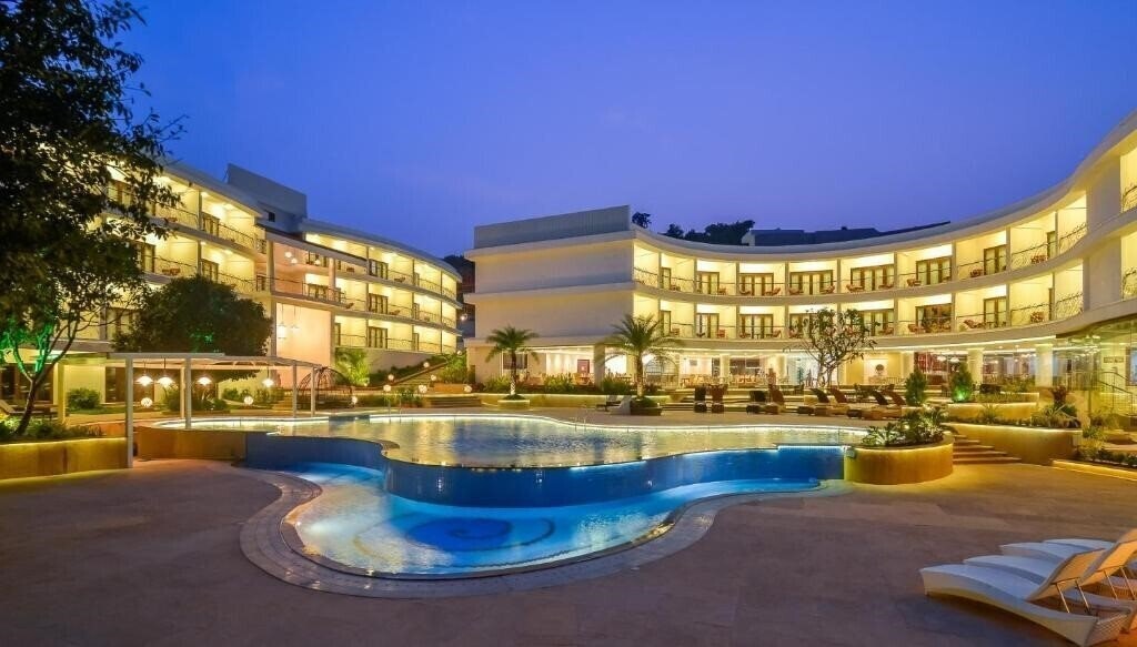 Hotel Park Regis Goa 5*