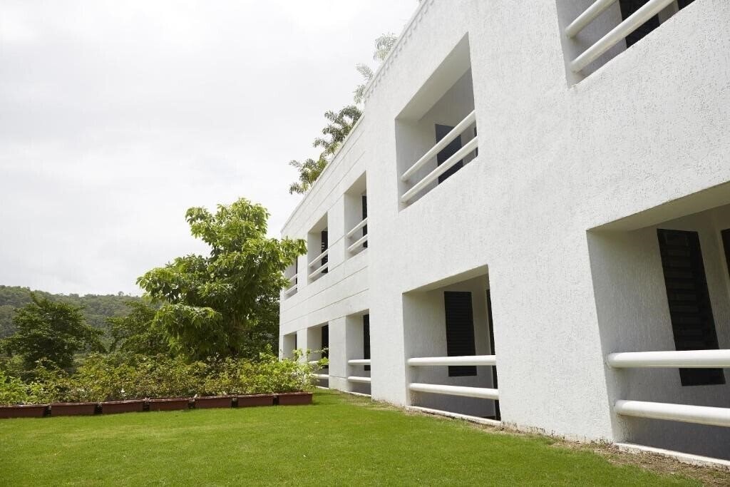 Zdjęcie Hotel Reemz 3*