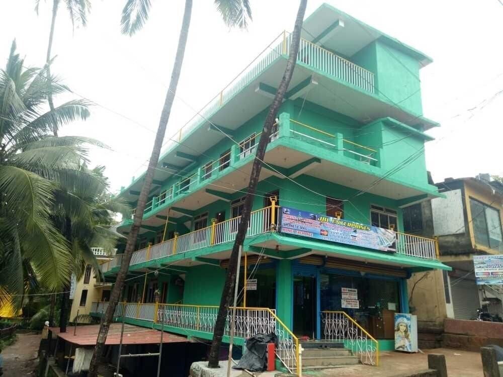 Готель Jbl Guest House 1*