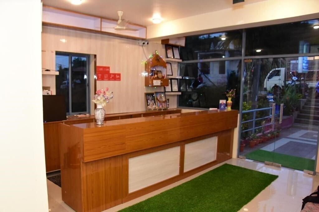 Фотография Hotel Rajeshwar 3*