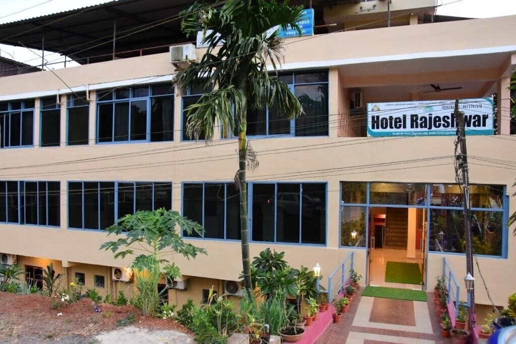 Картинка Hotel Rajeshwar 3*