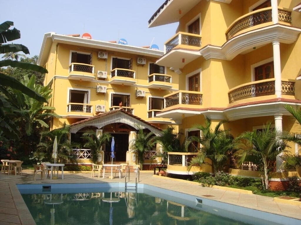 Готель Pristine Resort 2*