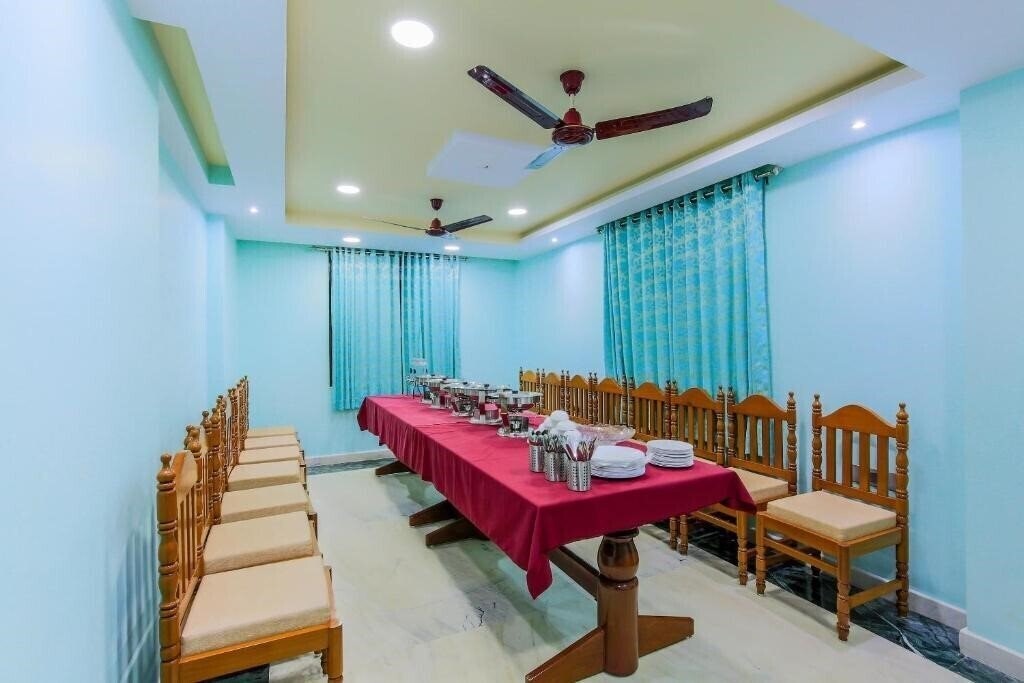 Zdjęcie Meera Motels & Residency 1*