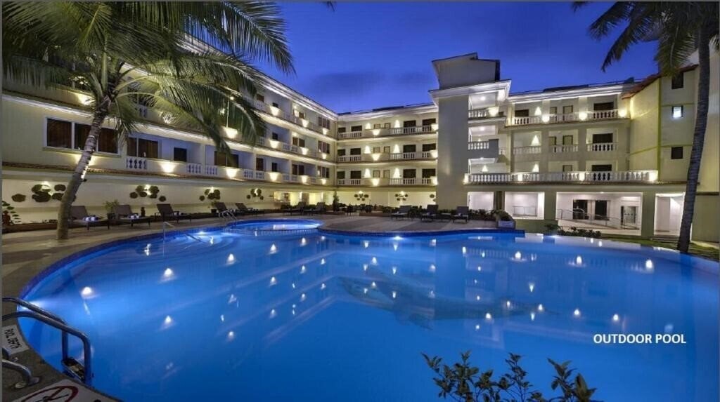 Hotel La Vida Varca 3*