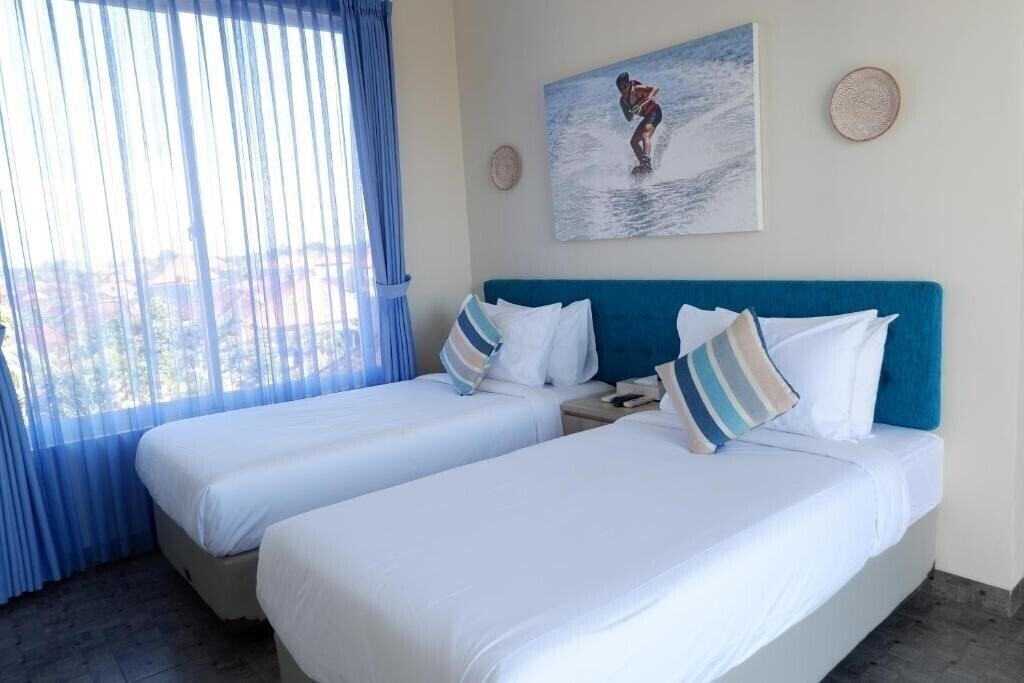 Hotel Villa Tepi Segara 4*